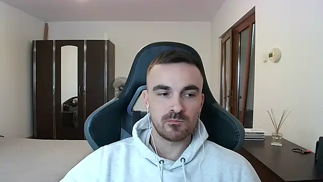 Snapshot of mu5clemania2 chatting on February 26, 2026, 1:11 pm mu5clemania2 online show from February 26, 2026, 1:11 pm