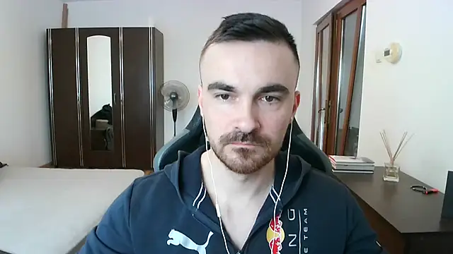 Snapshot of mu5clemania2 chatting on March 2, 2026, 7:48 am mu5clemania2 online show from March 2, 2026, 7:48 am