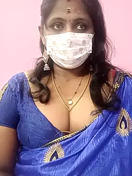 Snapshot of rithikka chatting on November 27, 2025, 5:24 pm rithikka online show from November 27, 2025, 5:24 pm