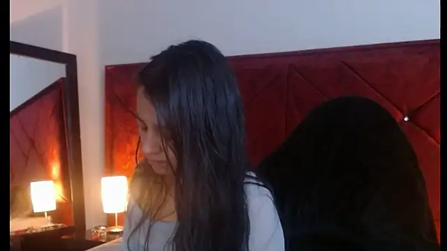 Snapshot of Julietacollins06 chatting on March 17, 2026, 1:14 pm Julietacollins06 online show from March 17, 2026, 1:14 pm