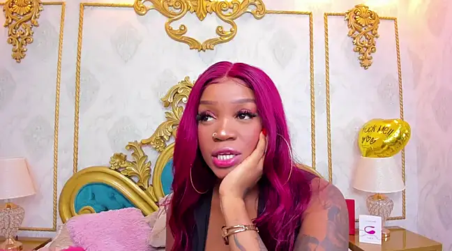 Snapshot of SalomeRestrepo chatting on March 10, 2025, 7:33 am SalomeRestrepo online show from March 10, 2025, 7:33 am