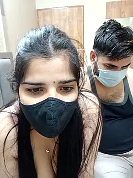 Snapshot of aaliya_bhattt chatting on March 6, 2025, 1:46 pm aaliya bhattt online show from March 6, 2025, 1:46 pm