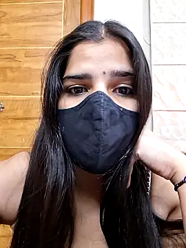 Snapshot of aaliya_bhattt chatting on January 10, 2026, 3:51 pm aaliya bhattt online show from January 10, 2026, 3:51 pm