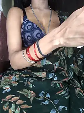 baby soni78690 online show from March 15, 2026, 4:14 pm