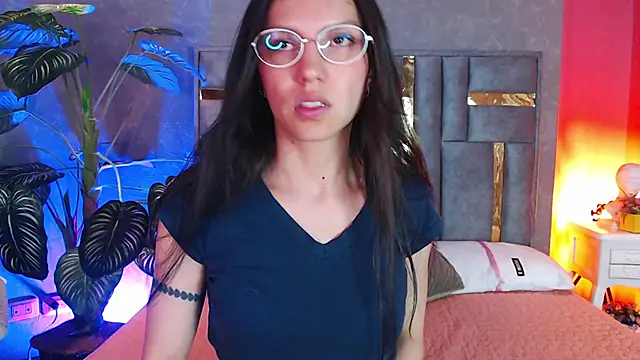 Bianca ks online show from November 20, 2025, 3:07 am