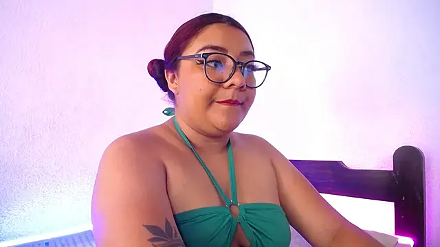 MeghanBurn online show from June 1, 2026, 2:50 pm