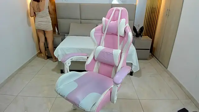 Snapshot of Maysa_badawi chatting on March 13, 2025, 7:17 pm Maysa badawi online show from March 13, 2025, 7:17 pm