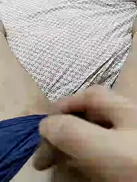 Snapshot of Sperma-V-rotik chatting on January 14, 2025, 6:07 pm Sperma-V-rotik online show from January 14, 2025, 6:07 pm