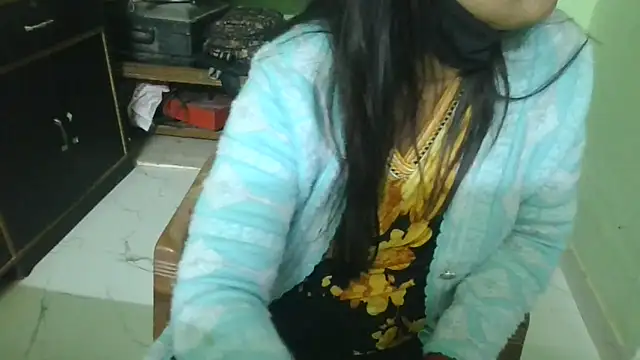 couplesuni online show from February 20, 2026, 6:26 am