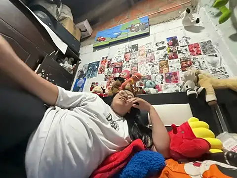 Snapshot of dafne19_ chatting on March 1, 2026, 3:50 am dafne19 online show from March 1, 2026, 3:50 am