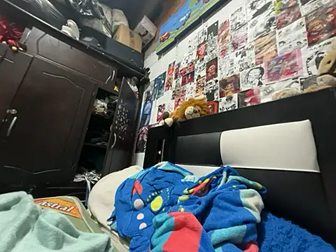 Snapshot of dafne19_ chatting on June 7, 2026, 5:01 am dafne19 online show from June 7, 2026, 5:01 am
