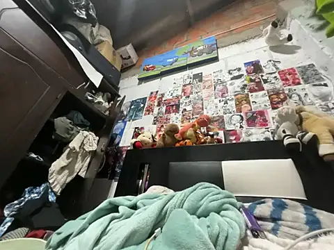 Snapshot of dafne19_ chatting on March 12, 2026, 4:07 am dafne19 online show from March 12, 2026, 4:07 am