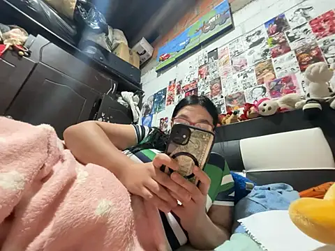 Snapshot of dafne19_ chatting on February 14, 2026, 2:12 am dafne19 online show from February 14, 2026, 2:12 am