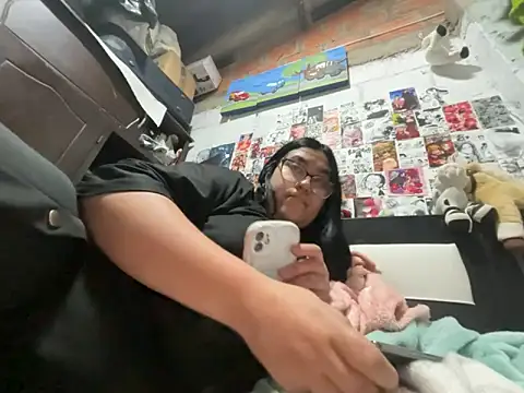 Snapshot of dafne19_ chatting on March 13, 2026, 4:17 am dafne19 online show from March 13, 2026, 4:17 am