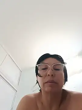 katysquirtdirty online show from July 5, 2026, 6:48 pm