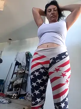 katysquirtdirty online show from June 21, 2026, 12:55 pm