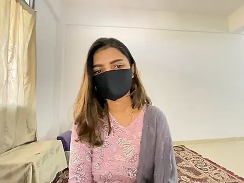 MaYaa  11 online show from December 18, 2024, 4:42 am