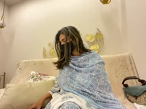 MaYaa  11 online show from March 5, 2026, 7:38 am