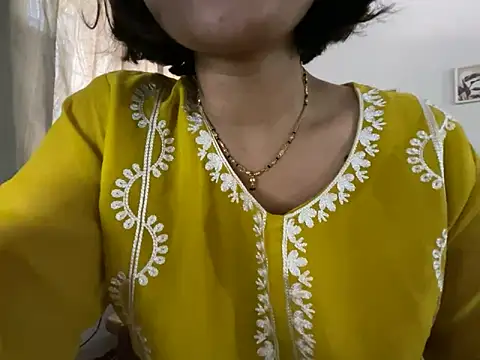 MaYaa  11 online show from January 30, 2025, 12:16 pm