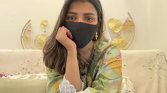 MaYaa  11 online show from May 6, 2026, 7:23 am