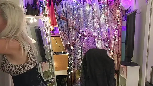 Snapshot of cunty_tranny_lydia chatting on March 20, 2026, 5:52 am cunty tranny lydia online show from March 20, 2026, 5:52 am