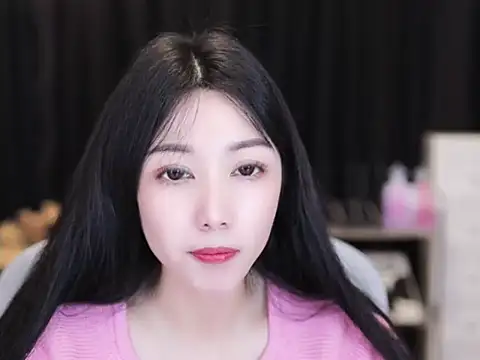 Nuyoah-77 online show from September 10, 2025, 3:11 pm