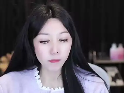 Nuyoah-77 online show from January 17, 2026, 3:59 pm