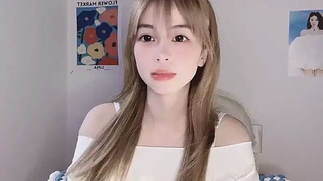 Snapshot of -Hottie chatting on February 27, 2026, 4:07 pm -Hottie online show from February 27, 2026, 4:07 pm