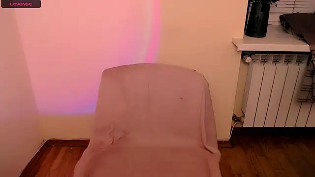 Felliciya online show from October 8, 2025, 11:45 am