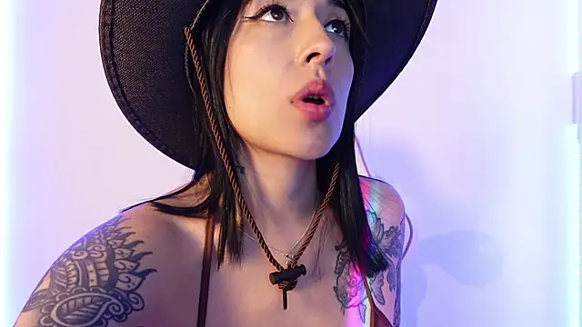 ValeriaCox online show from March 22, 2025, 2:36 pm