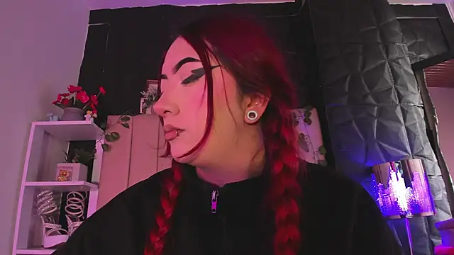 Mia Rinn online show from February 23, 2026, 2:28 pm