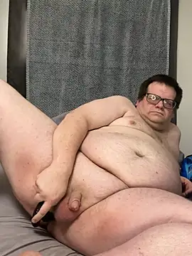 treatbobnicer online show from February 2, 2026, 3:33 pm