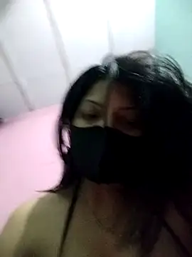 Hotty-Divya online show from April 29, 2026, 3:05 pm