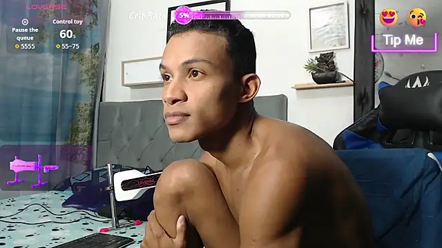 Ryan Vergon online show from November 4, 2025, 2:37 am