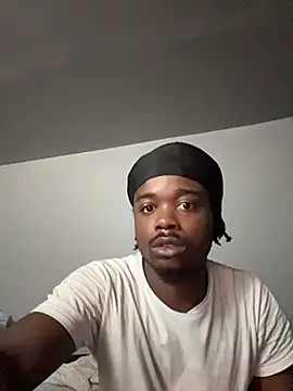SluttyLyfe4L online show from June 29, 2026, 9:05 am