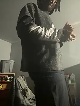 SluttyLyfe4L online show from February 5, 2026, 10:33 am