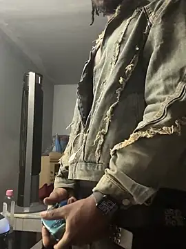 SluttyLyfe4L online show from August 2, 2026, 12:47 pm
