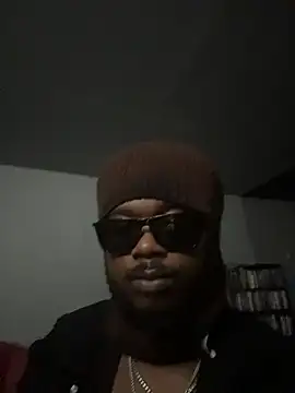 SluttyLyfe4L online show from June 15, 2026, 2:34 am