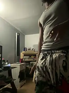 SluttyLyfe4L online show from July 28, 2026, 4:27 pm