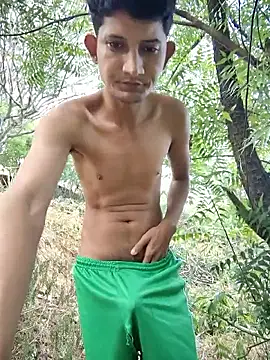 Juan Hotcaliemte online show from June 17, 2026, 12:15 pm