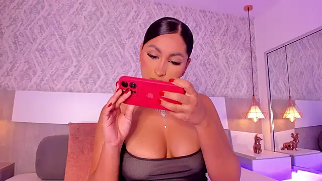 AishaPeyton online show from October 28, 2025, 9:14 pm