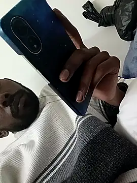 devilsam3327 online show from January 6, 2026, 4:33 pm