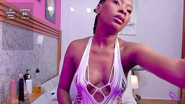 petitelittleebony online show from August 1, 2026, 2:53 am