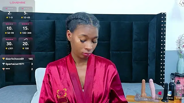 petitelittleebony online show from June 25, 2026, 1:58 am