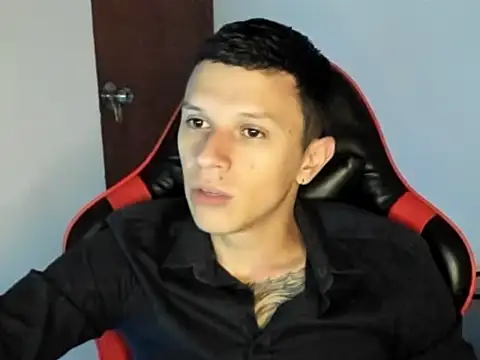 goodboy69l online show from May 6, 2026, 12:14 am