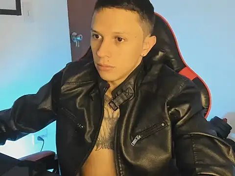 Snapshot of goodboy69l chatting on July 14, 2026, 6:03 pm goodboy69l online show from July 14, 2026, 6:03 pm