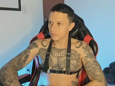 Snapshot of goodboy69l chatting on July 23, 2026, 5:20 pm goodboy69l online show from July 23, 2026, 5:20 pm