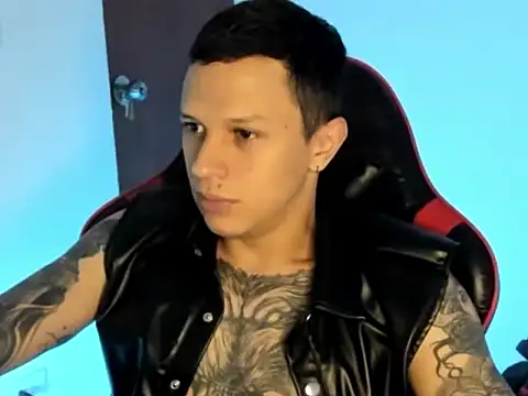 Snapshot of goodboy69l chatting on June 20, 2026, 11:15 am goodboy69l online show from June 20, 2026, 11:15 am