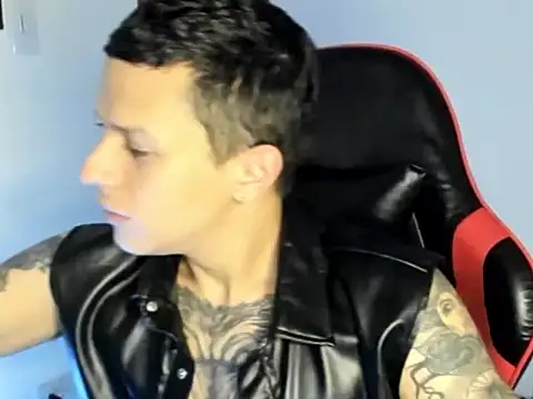 Snapshot of goodboy69l chatting on June 17, 2026, 6:07 pm goodboy69l online show from June 17, 2026, 6:07 pm