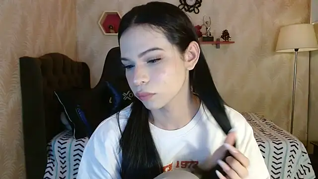 andy bell x online show from September 12, 2025, 3:06 am